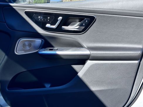 Certified 2023 Mercedes-Benz GLC 300 image 36