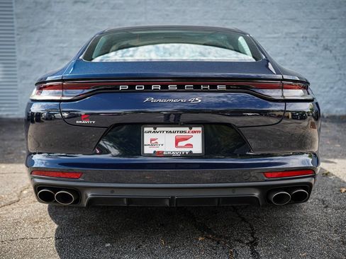 Used 2022 Porsche Panamera 4S w/ Premium Package image 13