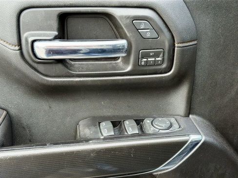 Used 2019 GMC Sierra 1500 AT4 w/ AT4 Premium Package image 18