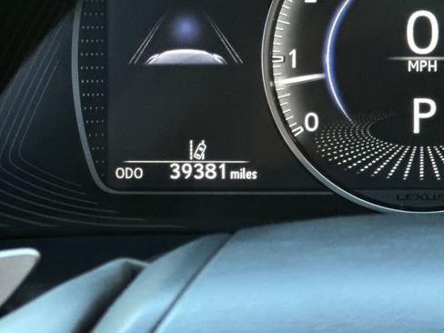 Certified 2024 Lexus ES 350 w/ Premium Package FWD image 25