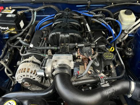 Used 2007 Ford Mustang Coupe RWD image 9