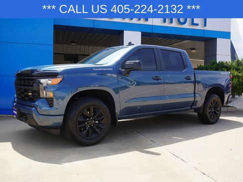 Used 2024 Chevrolet Silverado 1500 Custom AWD/4WD image 1