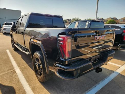 Used 2026 GMC Sierra 2500 AT4 w/ AT4 Premium Plus Package AWD/4WD image 4