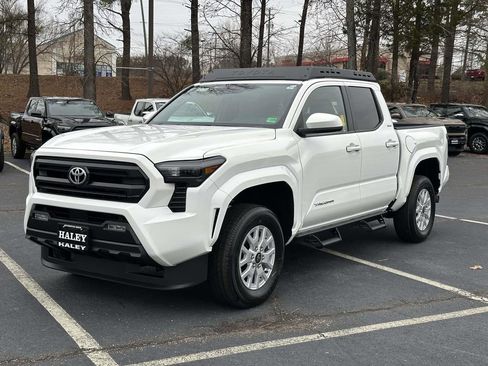 New 2026 Toyota Tacoma SR5 image 22