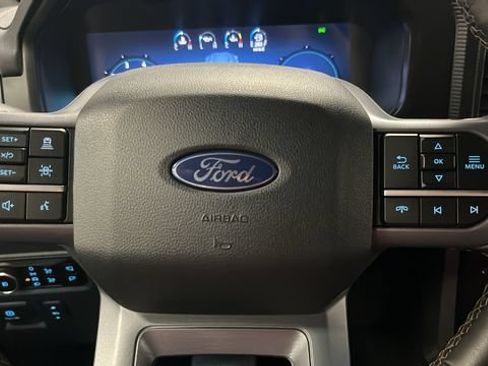 Used 2025 Ford F150 Lariat w/ Equipment Group 502A High AWD/4WD image 14
