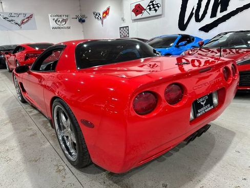 Used 2001 Chevrolet Corvette Z06 w/ Memory Pkg RWD image 3