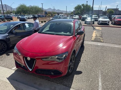 Used 2024 Alfa Romeo Stelvio Ti w/ Active Assist Plus Package AWD/4WD image 2