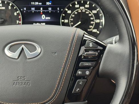 Used 2024 INFINITI QX80 Sensory image 21