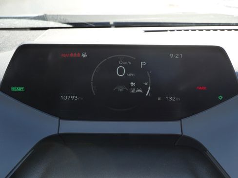 Used 2024 Toyota Prius XLE image 22