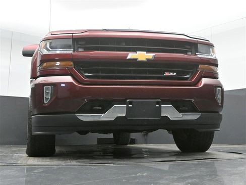 Used 2017 Chevrolet Silverado 1500 LT w/ All Star Edition image 29