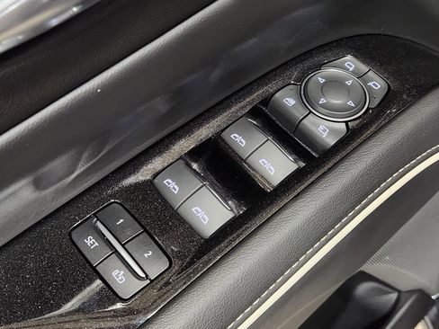 Used 2022 Cadillac Escalade Sport w/ Touring Package image 45