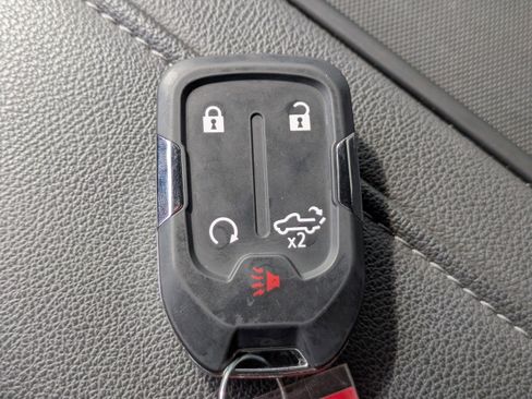 Used 2022 Chevrolet Silverado 1500 RST w/ Safety Package image 33