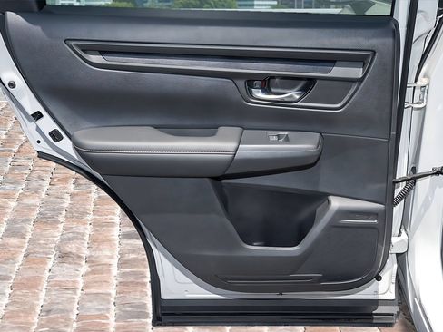 Certified 2023 Honda CR-V Sport image 11