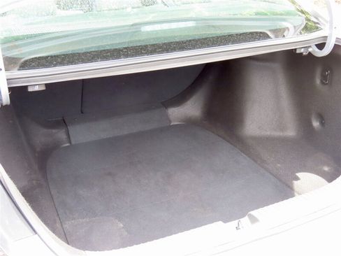 Used 2024 Honda Accord EX image 10