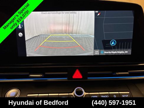 Used 2024 Hyundai Elantra SEL w/ Convenience Package FWD image 19