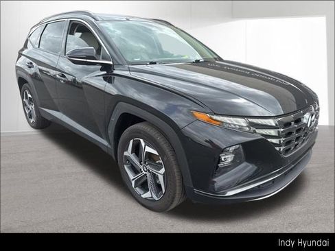 Certified 2024 Hyundai Tucson Limited AWD/4WD image 8