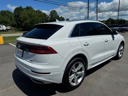 Used 2023 Audi Q8 Premium w/ Convenience Package AWD/4WD image 10