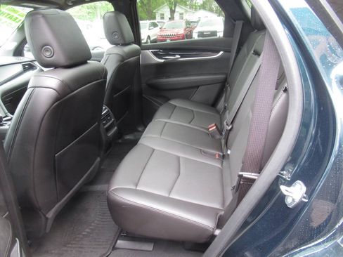 Used 2024 Cadillac XT5 Premium Luxury w/ LPO, Floor Liner Package AWD/4WD image 20
