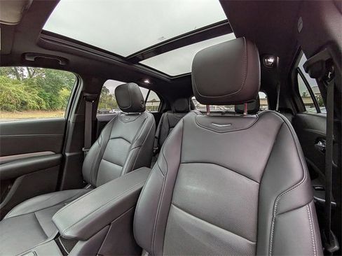 Used 2019 Cadillac XT4 Premium Luxury w/ Enhanced Visibility Package image 22