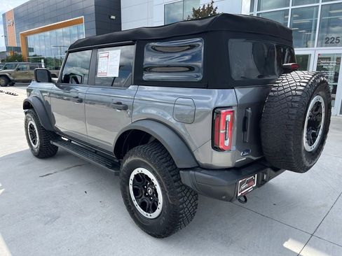Used 2023 Ford Bronco Badlands w/ Sasquatch Package AWD/4WD image 16