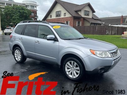 Used 2013 Subaru Forester 2.5X Premium w/ Popular Pkg 2