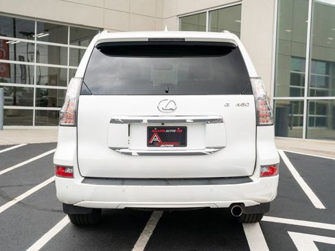 Used 2017 Lexus GX 460 Premium AWD/4WD image 16