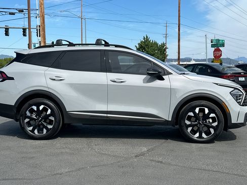 Used 2024 Kia Sportage X-Line w/ X-Line Premium Package AWD/4WD image 3