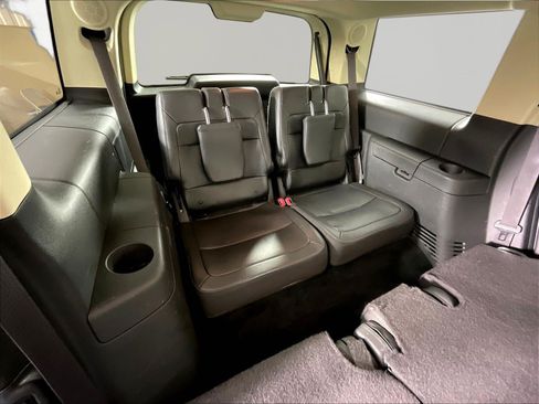 Used 2019 Ford Flex Limited FWD image 26