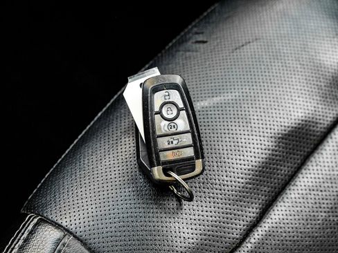 Used 2018 Ford F250 Lariat w/ Lariat Ultimate Package image 53