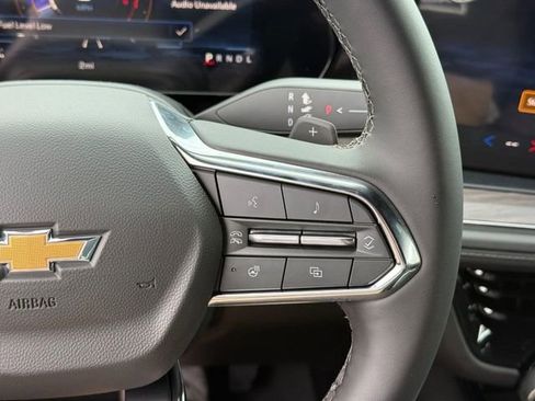 New 2026 Chevrolet Suburban LT w/ Comfort Package AWD/4WD image 17