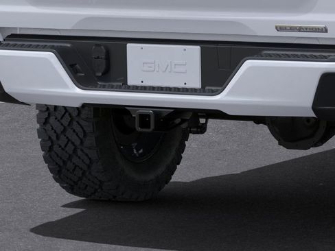 Used 2024 GMC Canyon Elevation w/ Convenience Package image 34