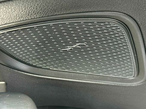 Used 2025 Mercedes-Benz C 300 4MATIC Sedan image 22