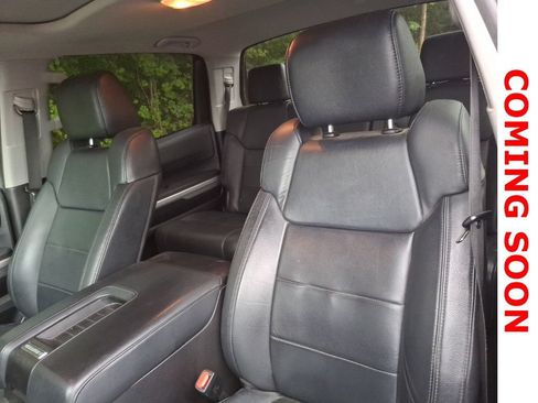 Used 2016 Toyota Tundra Limited w/ Limited Premium Package AWD/4WD image 13