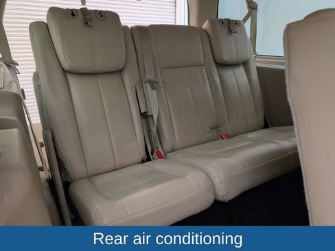 Used 2015 Ford Expedition EL XLT image 17