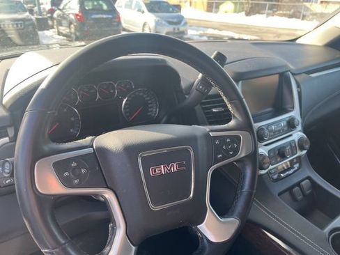 Used 2018 GMC Yukon SLE w/ Convenience Package image 11