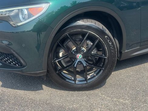 Used 2019 Alfa Romeo Stelvio Ti Lusso w/ Quick Order Package 22X Lusso AWD/4WD image 9