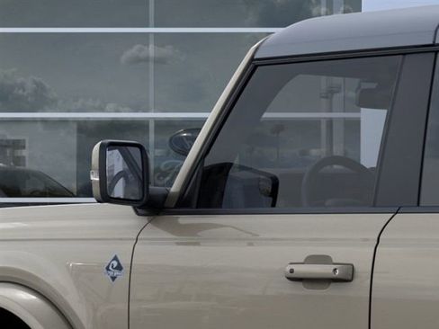 New 2025 Ford Bronco Outer Banks image 25