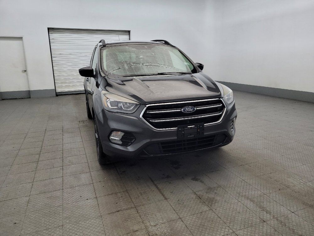 Used 2018 Ford Escape SE w/ SE Sport Appearance Package FWD image 14