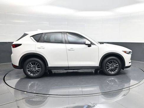 Used 2019 MAZDA CX-5 Sport image 2