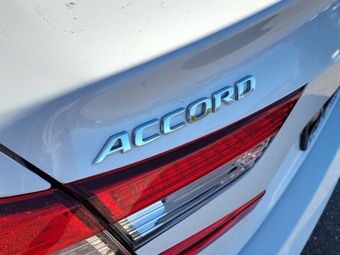 Certified 2022 Honda Accord EX-L image 10