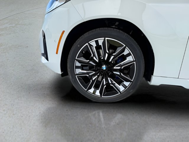 Certified 2026 BMW X3 xDrive30i w/ M Sport Package AWD/4WD image 15