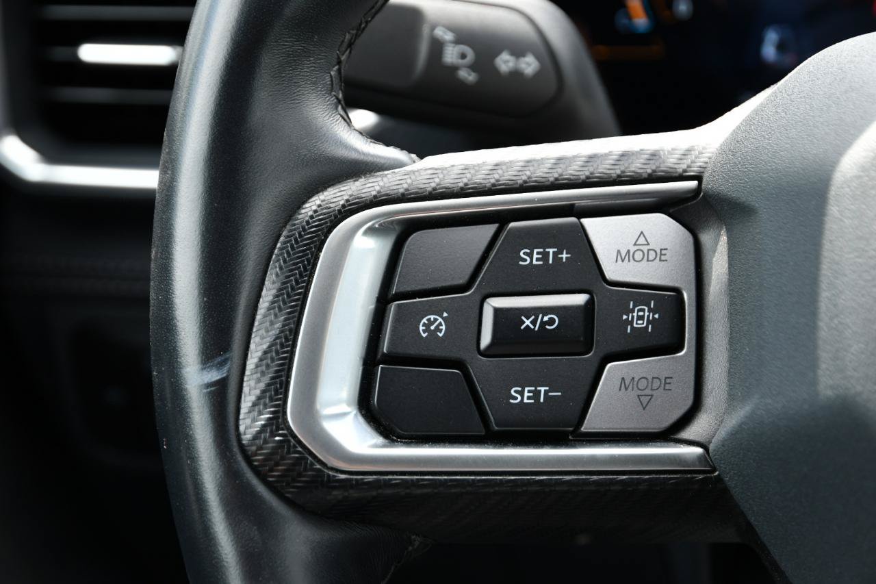 Used 2025 Ford Mustang Premium RWD image 10