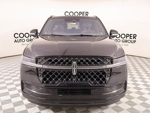 New 2025 Lincoln Navigator Reserve w/ Jet Appearance Package image 10