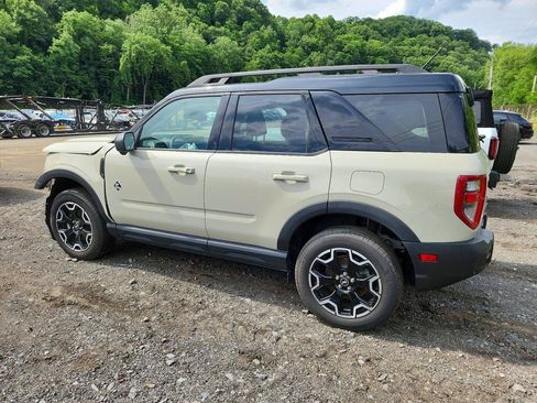 Used 2025 Ford Bronco Sport Outer Banks w/ Outer Banks Tech Package+ AWD/4WD image 4