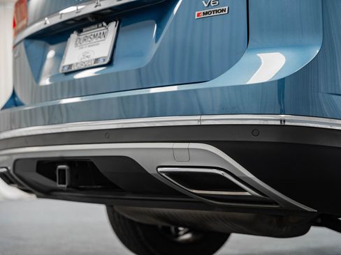 Used 2019 Volkswagen Atlas SEL Premium image 11