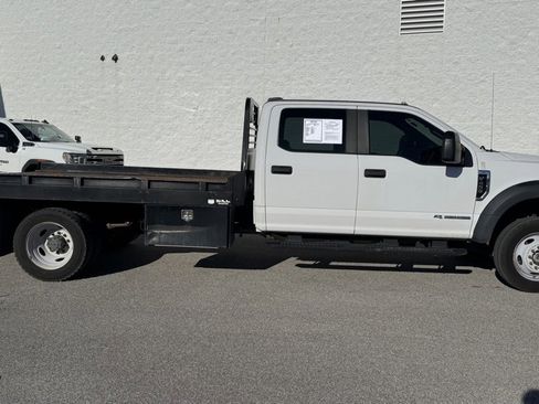 Used 2021 Ford F450 XL w/ Power Equipment Group image 5