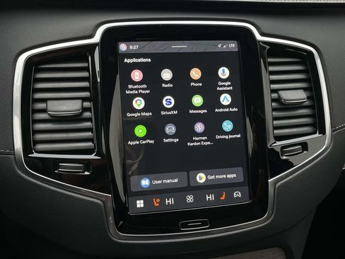 Used 2025 Volvo XC90 B6 Ultra w/ Protection Package Premier image 17