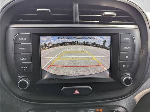 Used 2020 Kia Soul S FWD image 15