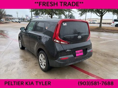 Certified 2021 Kia Soul LX image 8