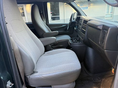 Used 2014 Chevrolet Express 1500 LS image 16